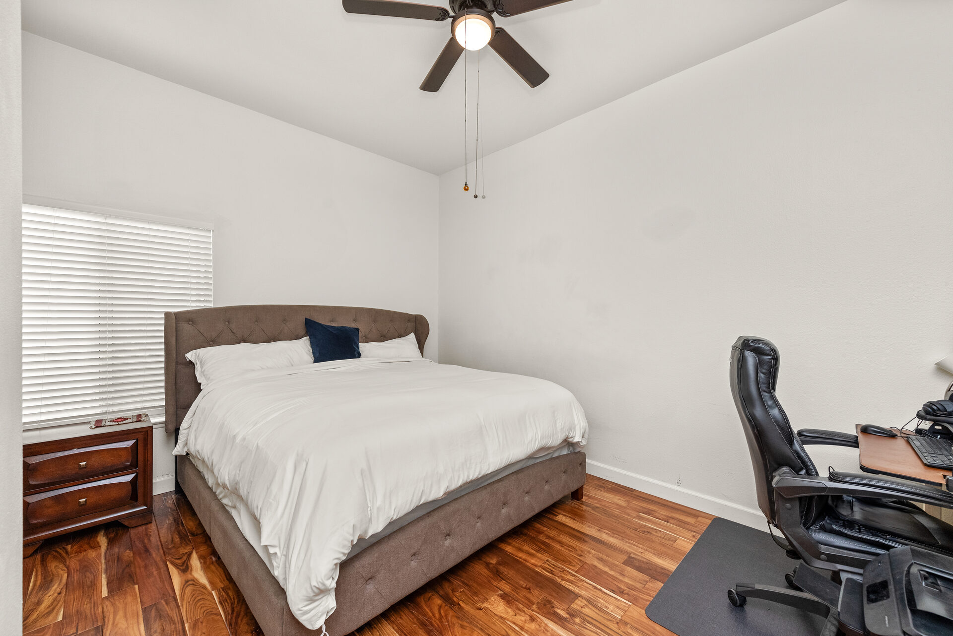 Bedroom #1